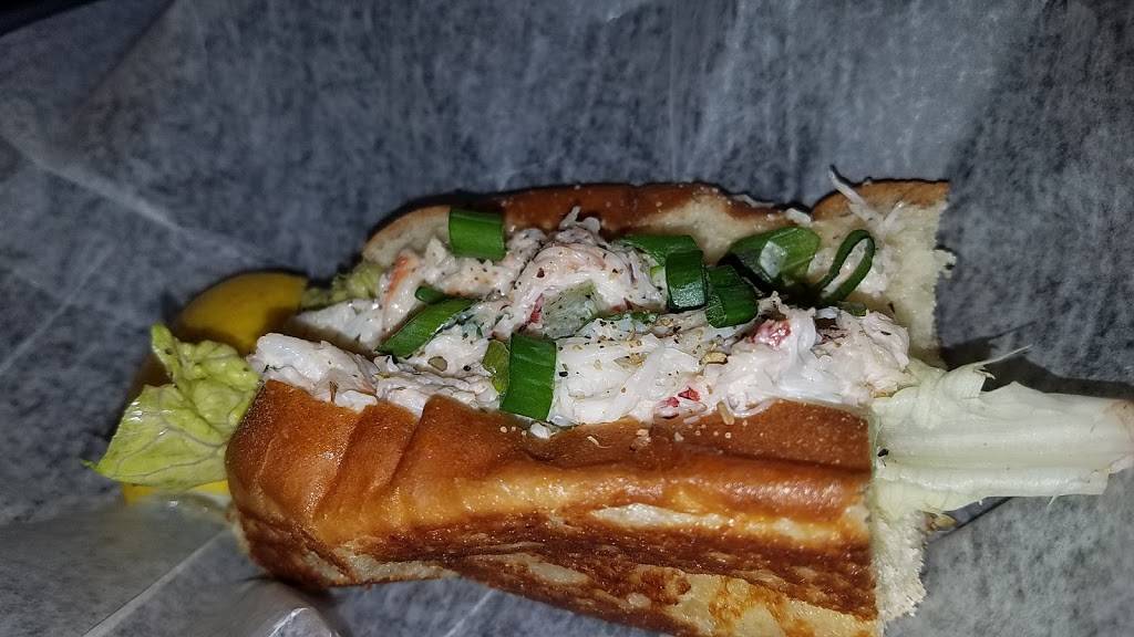 Clawdaddys | restaurant | 128 N Broadway, Lexington, KY 40507, USA | 8592582529 OR +1 859-258-2529