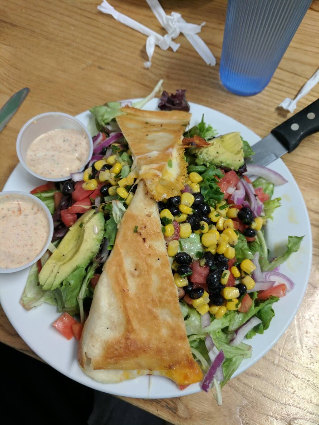 B-Side Grill | restaurant | 62 Main St, New Paltz, NY 12561, USA | 8452560100 OR +1 845-256-0100