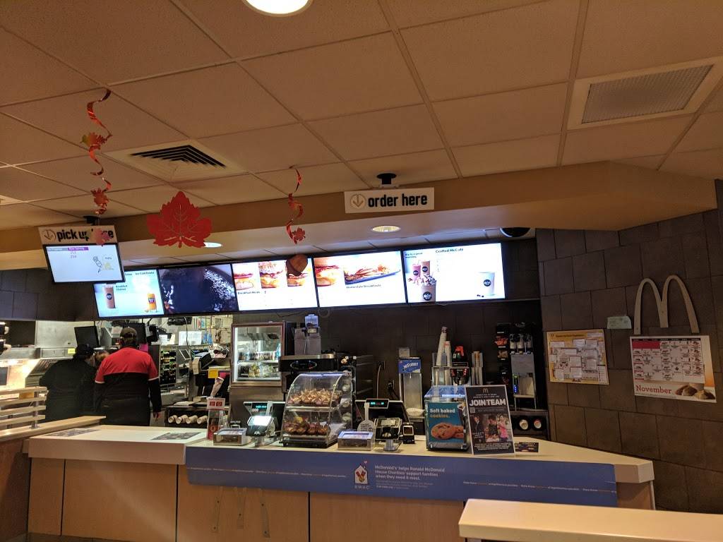McDonalds | cafe | 3477 N Okemos Rd, Okemos, MI 48864, USA | 5173494581 OR +1 517-349-4581