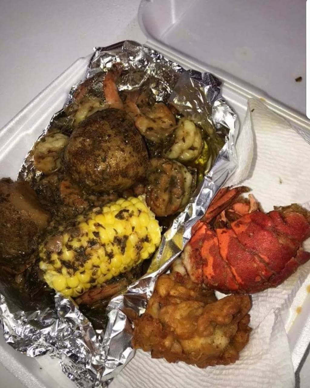 Seamores Crab Shack | restaurant | 1504 Lake Alfred Rd, Lake Alfred, FL 33850, USA | 8638756063 OR +1 863-875-6063