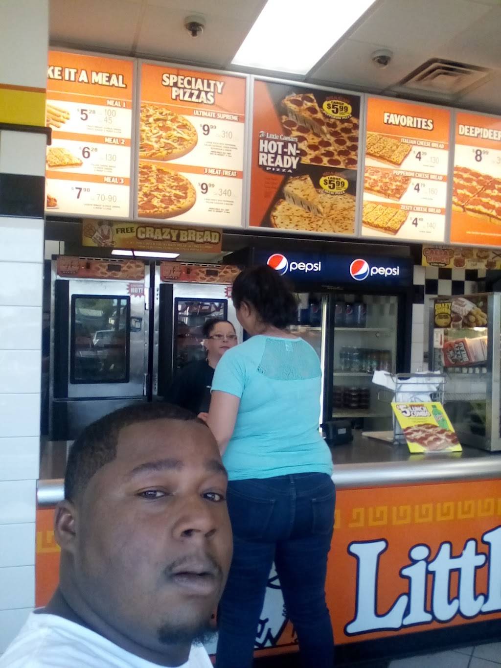 Little Caesars Pizza | meal takeaway | 2829 Florin Rd, Sacramento, CA 95822, USA | 9163923232 OR +1 916-392-3232