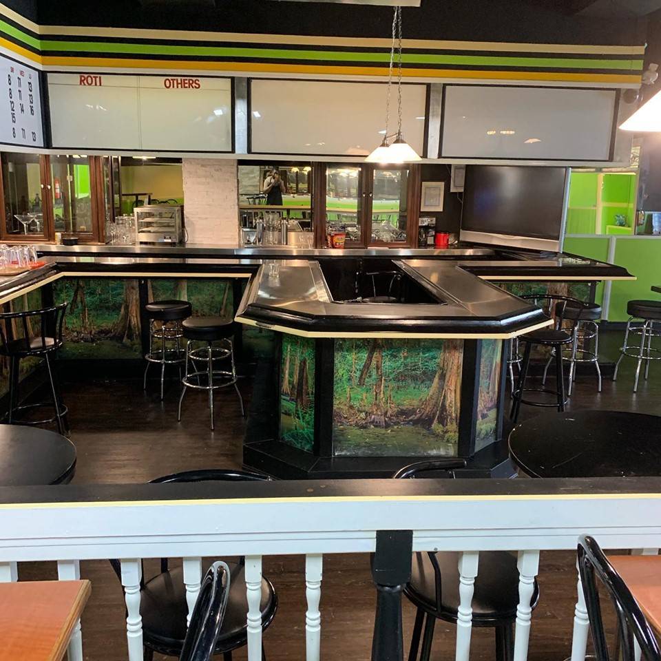 Island Flavour Cuisine | meal takeaway | 4683 Crysler Ave, Niagara Falls, ON L2E 3V7, Canada | 9053538119 OR +1 905-353-8119