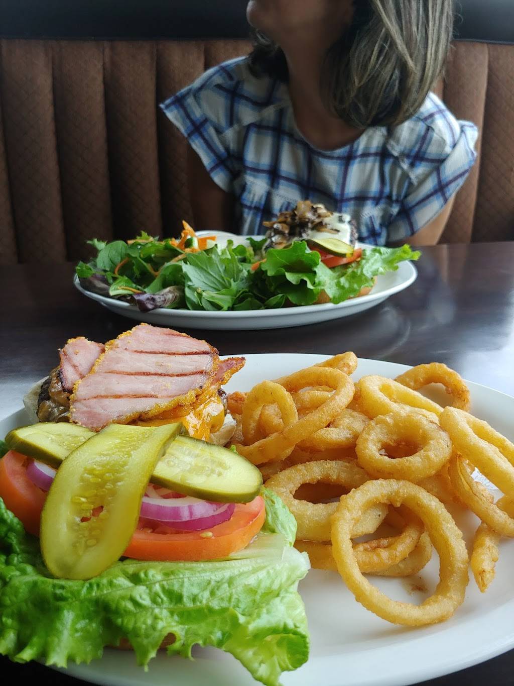 Jacx | restaurant | 20215 Woodbine Ave, Queensville, ON L0G 1R0, Canada | 9054784100 OR +1 905-478-4100