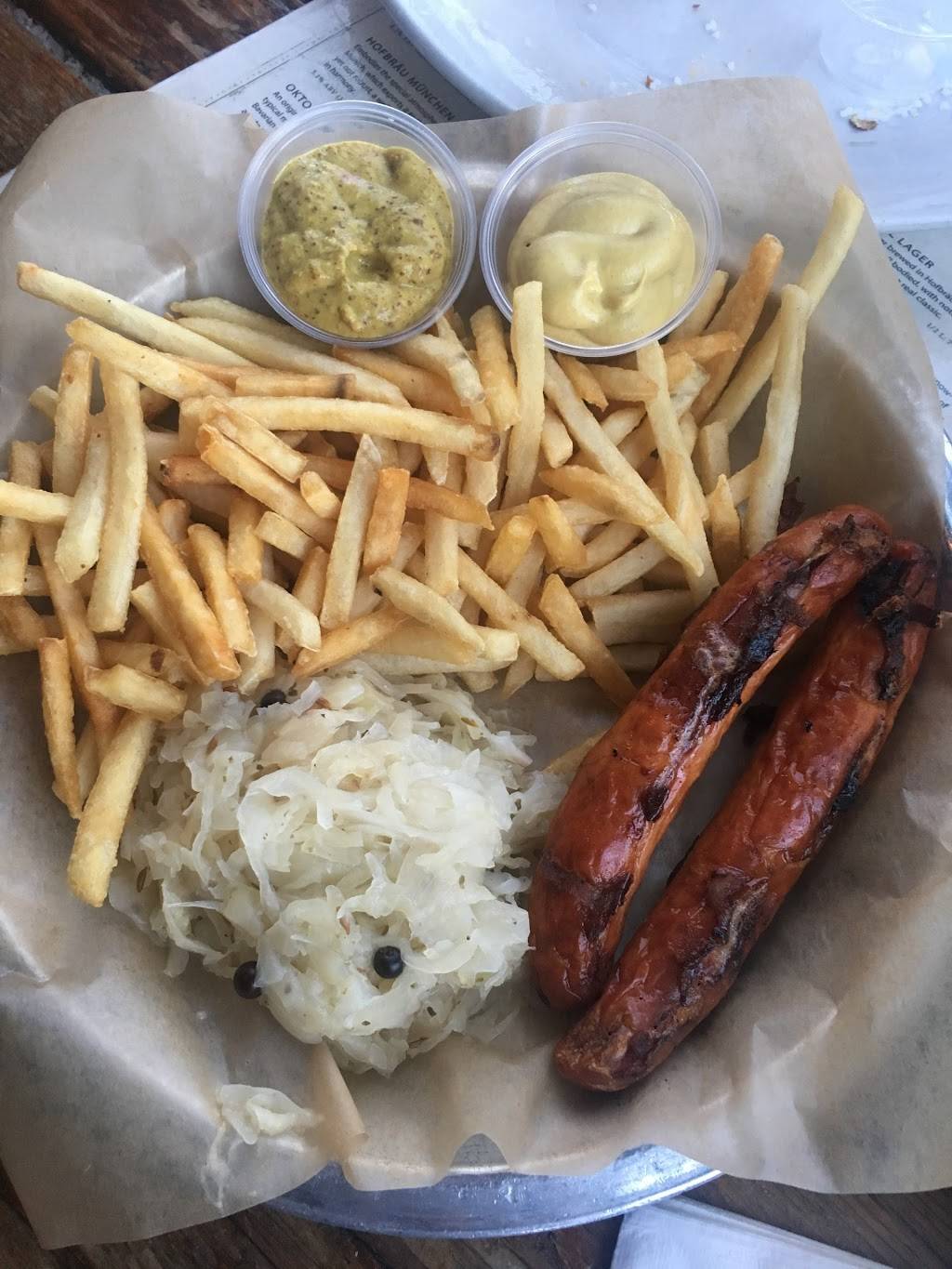 Pilsener Haus & Biergarten | restaurant | 1422 Grand St, Hoboken, NJ 07030, USA | 2016835465 OR +1 201-683-5465