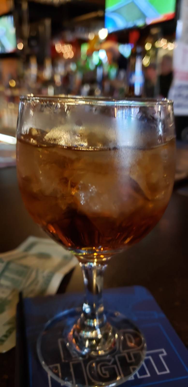 Doubledays | restaurant | 83 Main St, Dobbs Ferry, NY 10522, USA | 9146939793 OR +1 914-693-9793