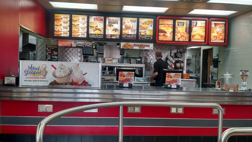 Hardees | restaurant | 2102 W Market St, Johnson City, TN 37604, USA | 4239297667 OR +1 423-929-7667