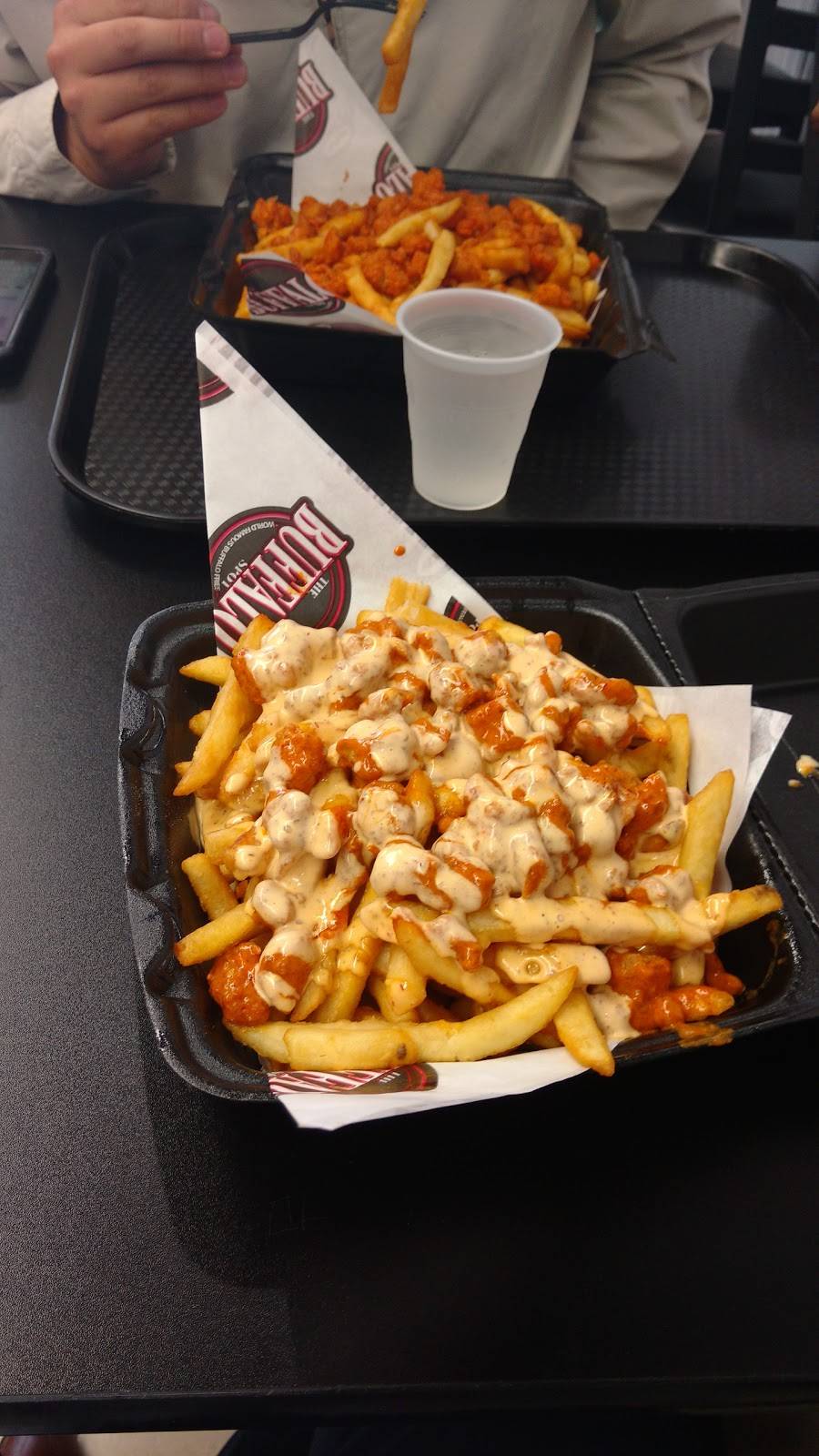 The Buffalo Spot | restaurant | 2604, 241 W Carson St, Carson, CA 90745, USA | 4243640344 OR +1 424-364-0344