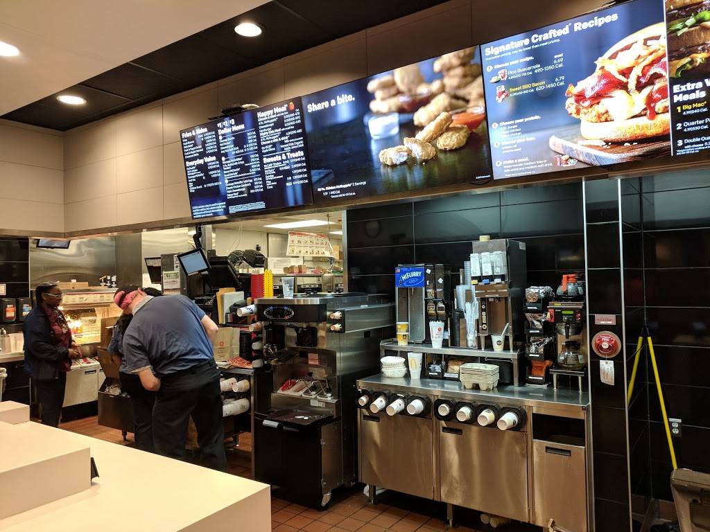 McDonalds | cafe | 6680 Indian River Rd, Virginia Beach, VA 23464, USA | 7574206804 OR +1 757-420-6804