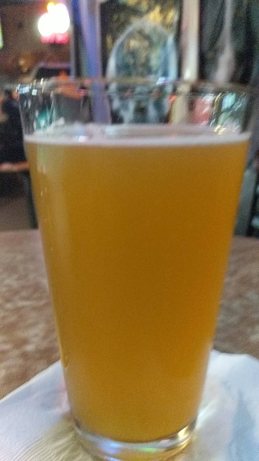 Roadhouse Bar & Grill | restaurant | 3103 W 190th St, Torrance, CA 90504, USA | 3103236603 OR +1 310-323-6603