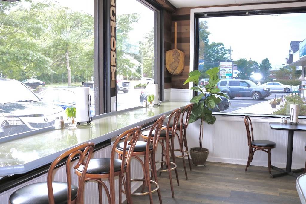 Victory Pizza | restaurant | 602 Mantoloking Rd, Brick, NJ 08723, USA | 7329550644 OR +1 732-955-0644