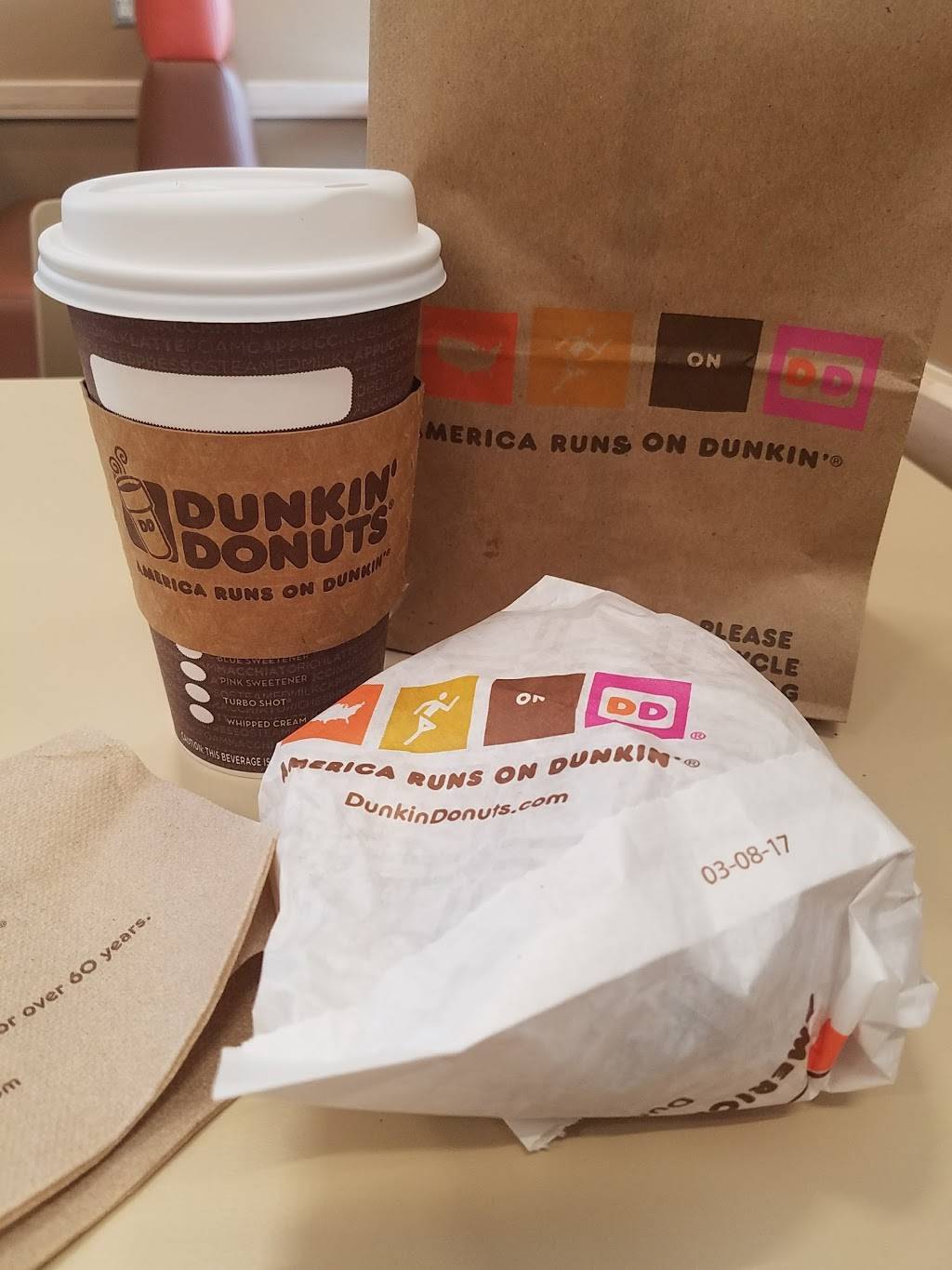 Dunkin | cafe | 5601 Manatee Ave W, Bradenton, FL 34209, USA | 9415676172 OR +1 941-567-6172