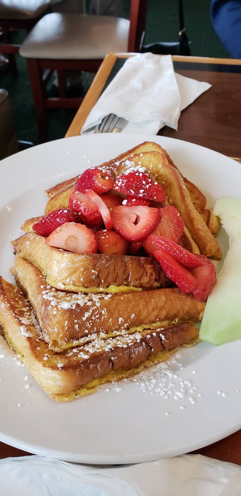 Egg Yolk Cafe | cafe | 100 S Neltnor Blvd, West Chicago, IL 60185, USA | 6302312370 OR +1 630-231-2370