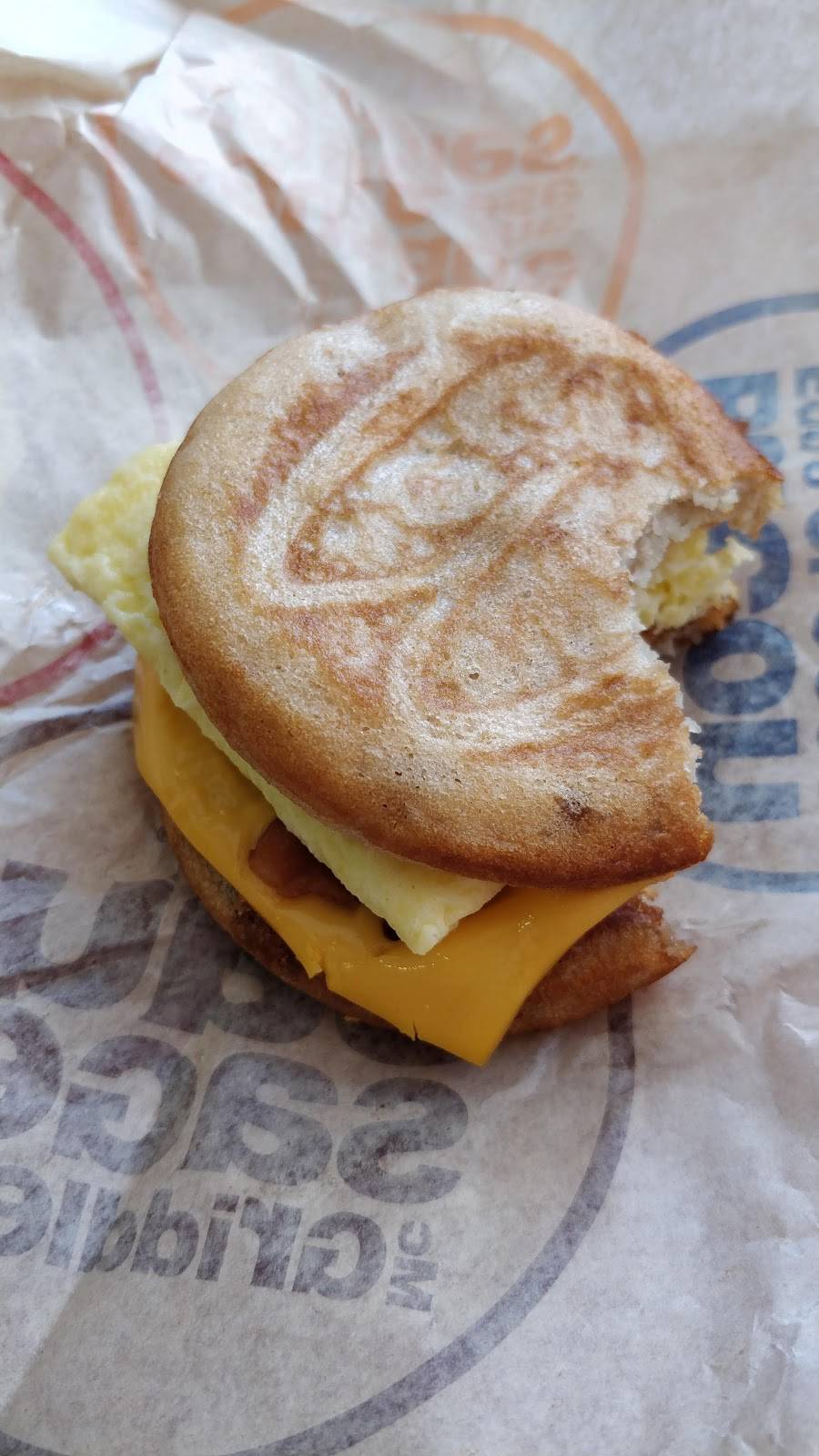 McDonalds | cafe | 101 Ed Noble Pkwy, Norman, OK 73072, USA | 4053640862 OR +1 405-364-0862