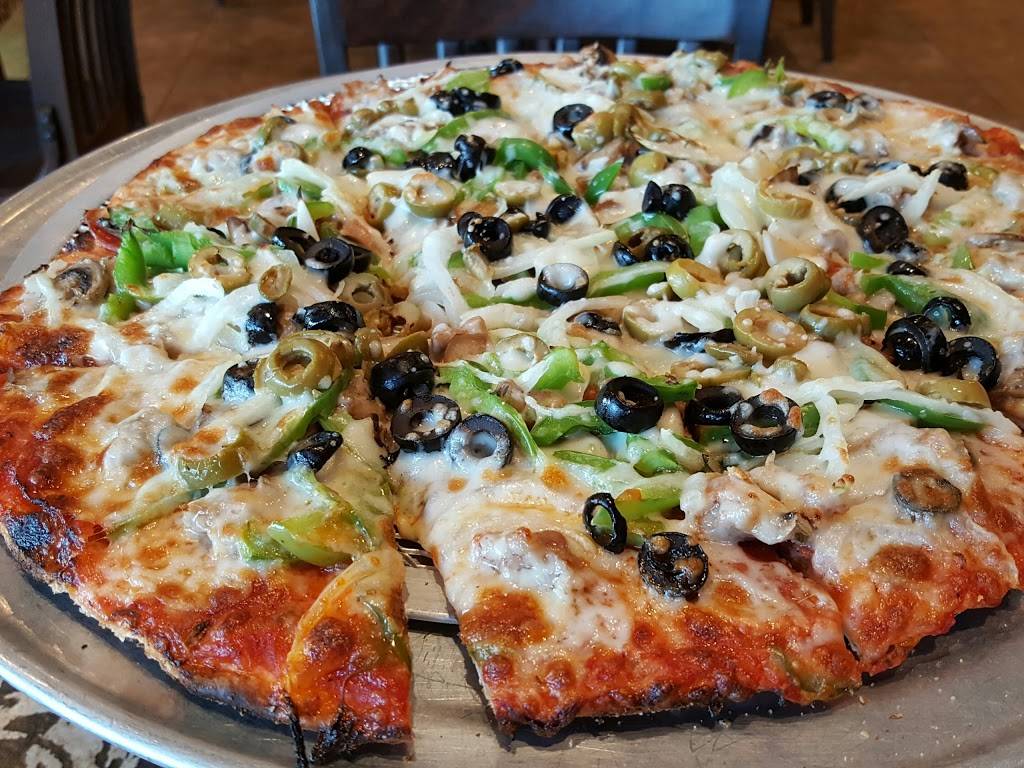 J Christophers Pizza-Pasta | restaurant | 2245 Northpark Dr, Kingwood, TX 77339, USA | 2813586601 OR +1 281-358-6601