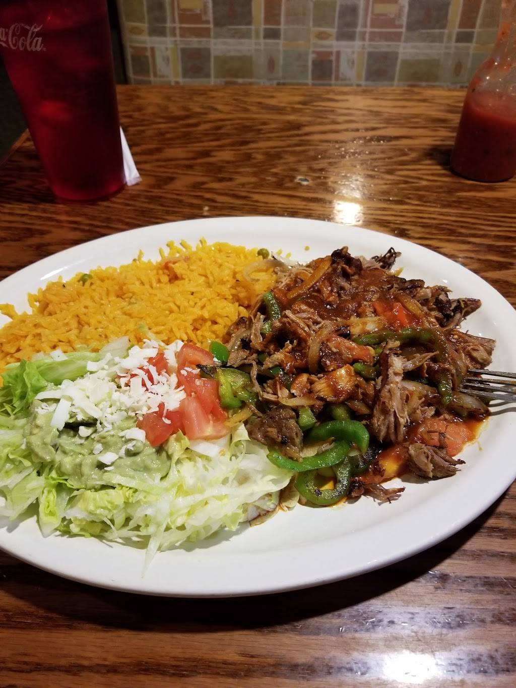El Patio | restaurant | 16135 US-441, Alachua, FL 32615, USA | 3864180294 OR +1 386-418-0294