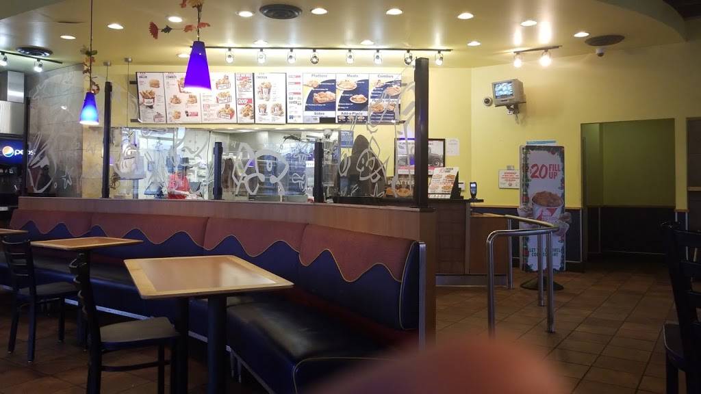 KFC | restaurant | 7445 S Stony Island Ave, Chicago, IL 60649, USA | 7736433636 OR +1 773-643-3636