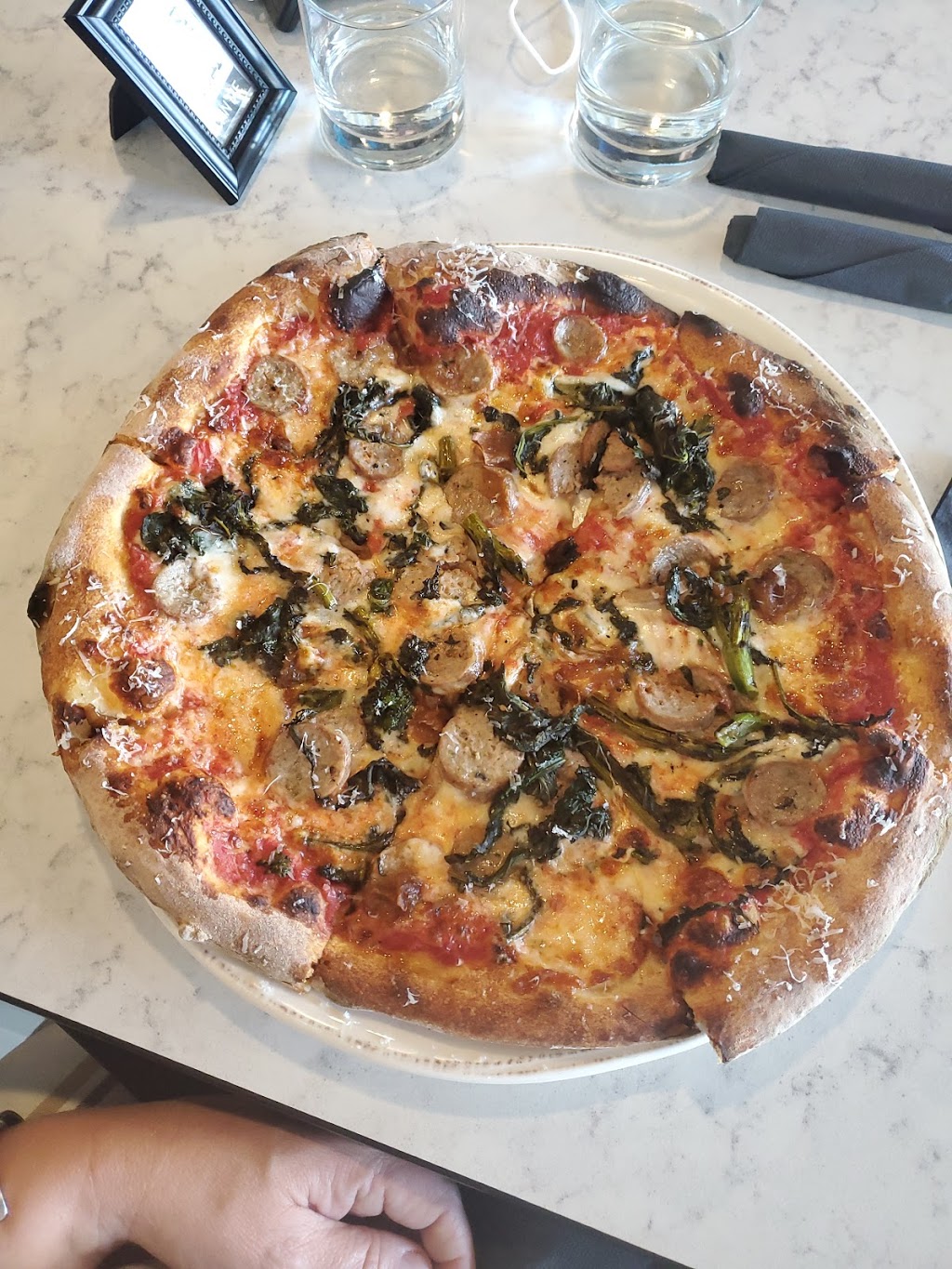 The Artisan Pig | restaurant | 66 Court St, Plymouth, MA 02360, USA | 7744047012 OR +1 774-404-7012