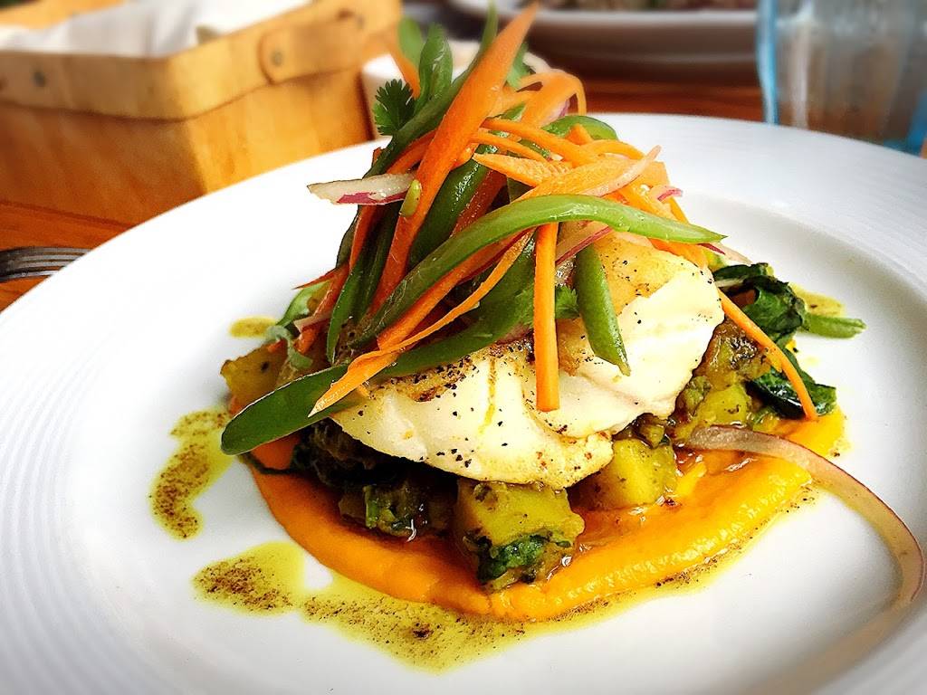 Water Street Kitchen | restaurant | 56 Water St, Woods Hole, MA 02543, USA | 5085405656 OR +1 508-540-5656