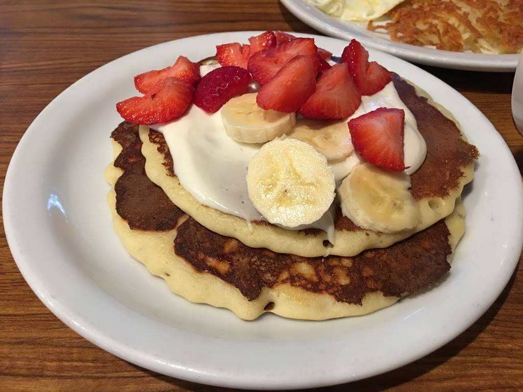 Dennys | restaurant | 1490 N 1st St, San Jose, CA 95112, USA | 4084531497 OR +1 408-453-1497