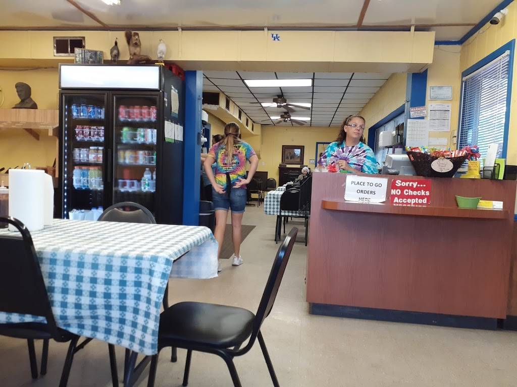 Joes BBQ & Diner | restaurant | 19190 W Main St, Huntingdon, TN 38344, USA | 7315353377 OR +1 731-535-3377