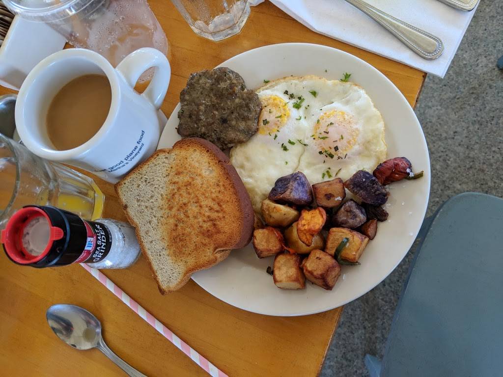 The Right Fork Diner | restaurant | 12 Mattakesett Way, Edgartown, MA 02539, USA | 5086275522 OR +1 508-627-5522