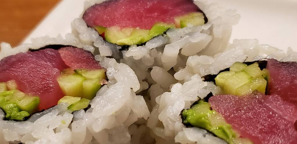 Sushi Q | restaurant | 16052 Eureka Rd, Southgate, MI 48195, USA | 7343182990 OR +1 734-318-2990