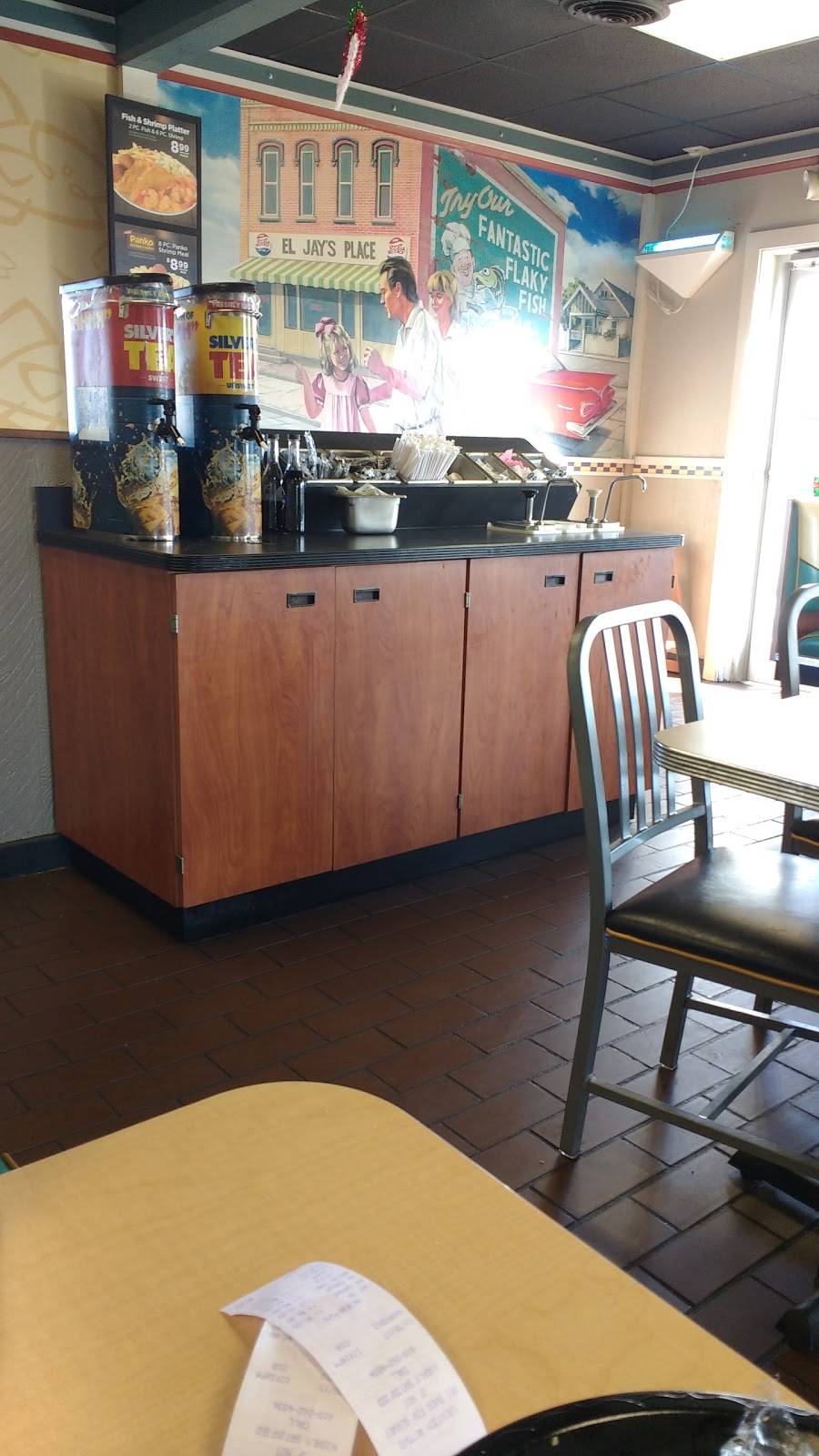 Long John Silvers | restaurant | 318 W 9th St, Mt Carmel, IL 62863, USA | 6182624034 OR +1 618-262-4034