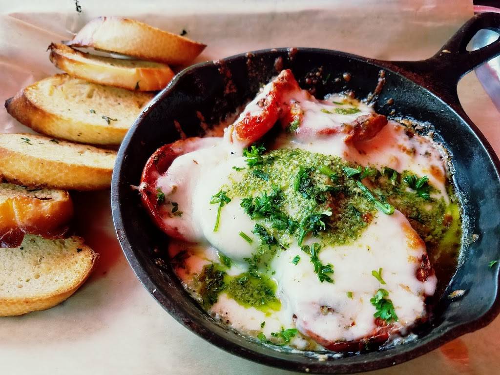 Del Mar Gastro Lounge | cafe | 243 Central Avenue North, St. Petersburg, FL 33701, USA | 7274988610 OR +1 727-498-8610