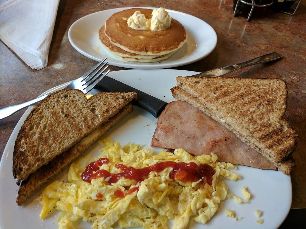 Perkins Restaurant & Bakery | restaurant | 6001 S Salford Blvd, North Port, FL 34287, USA | 9412572130 OR +1 941-257-2130