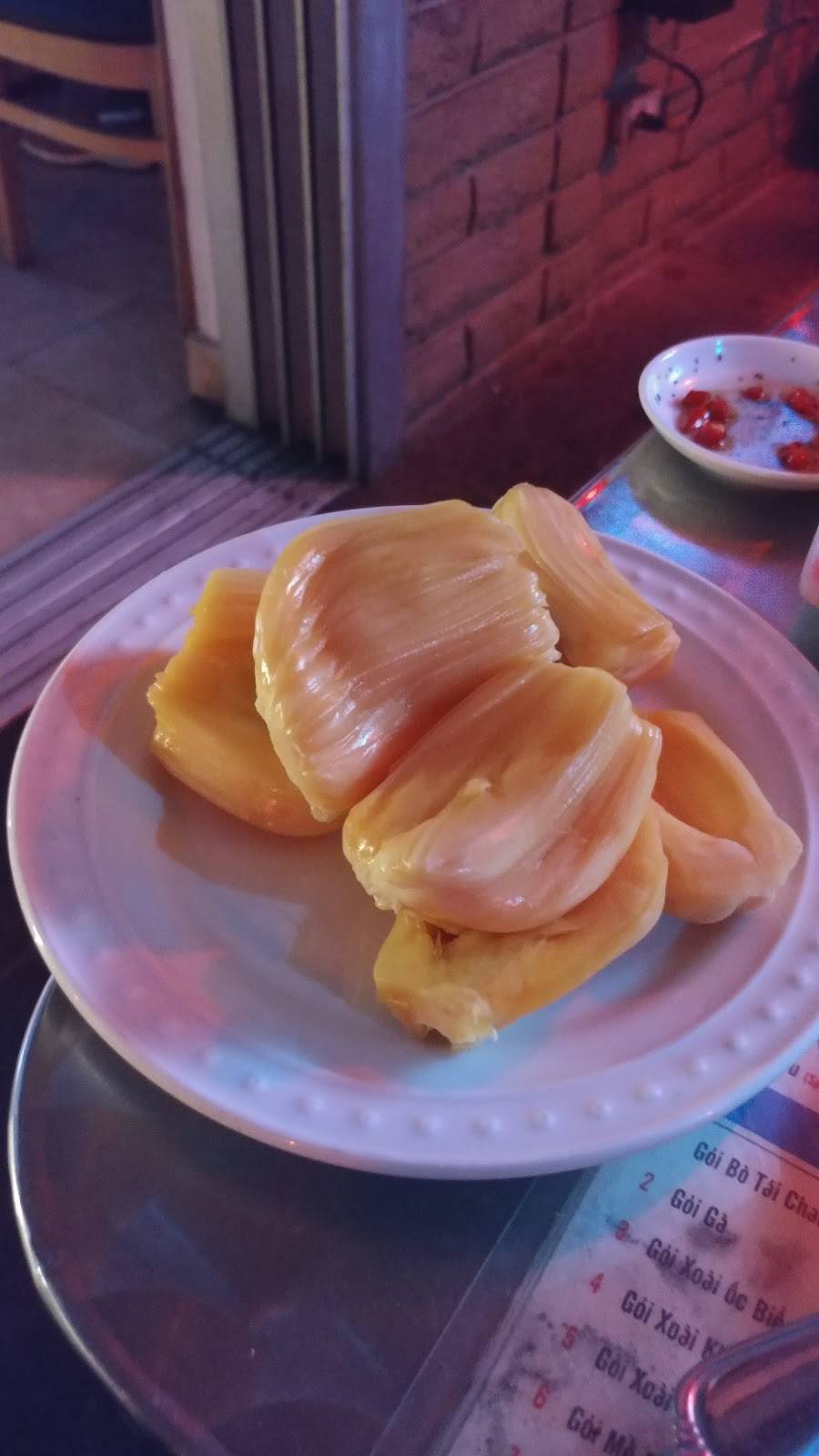 Half Time Restaurant | restaurant | 13187 Brookhurst St, Garden Grove, CA 92843, USA | 6573349070 OR +1 657-334-9070