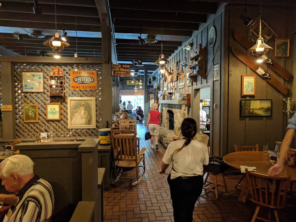 Cracker Barrel Old Country Store | restaurant | 285 Douglas Ave, Altamonte Springs, FL 32714, USA | 4076821095 OR +1 407-682-1095