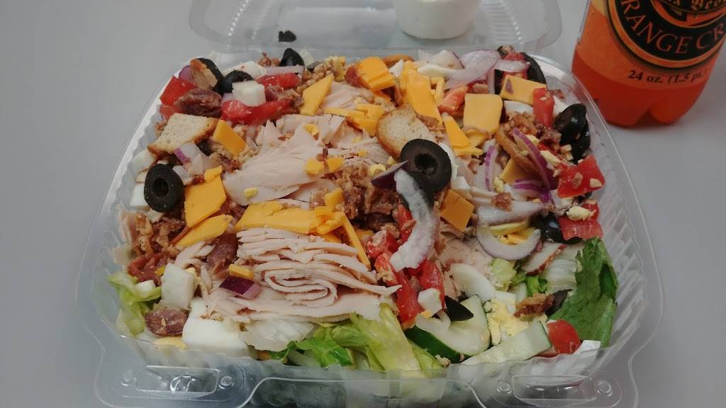 McKennas Farm Market | restaurant | 55716 Township Hwy 36, West Lafayette, OH 43845, USA | 7407771001 OR +1 740-777-1001