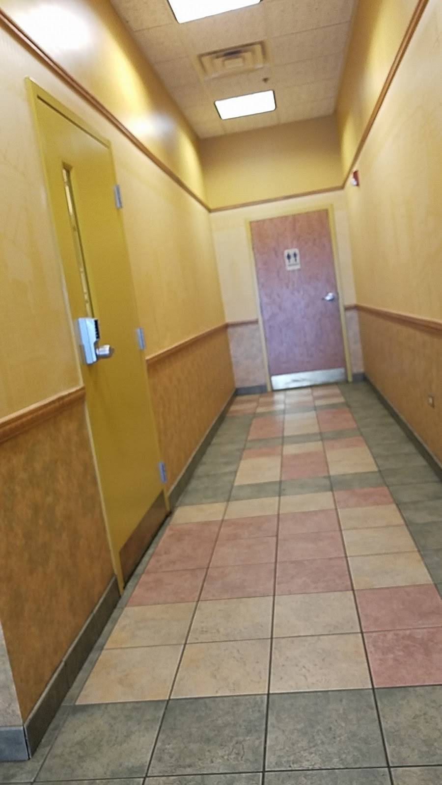 Subway Restaurants | restaurant | 11242 W Lincoln Hwy, Mokena, IL 60448, USA | 8158069820 OR +1 815-806-9820