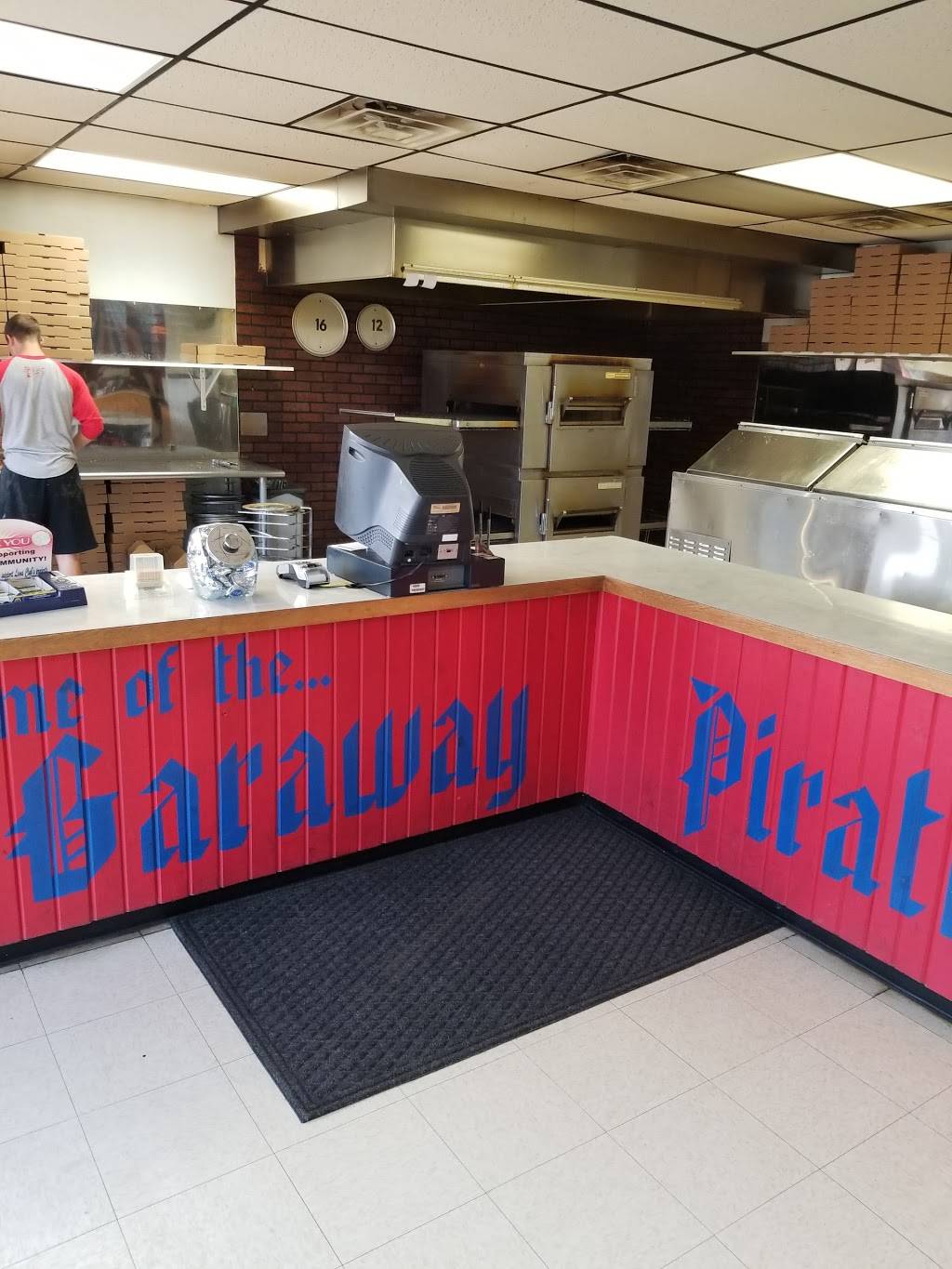 Pizza Parlor V | restaurant | 685 Dover Rd NE, Sugarcreek, OH 44681, USA | 3308524888 OR +1 330-852-4888