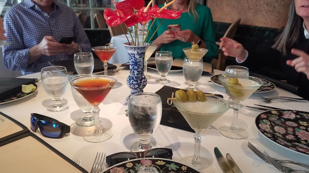 Rainbow Palace | restaurant | 2787 E Oakland Park Blvd, Fort Lauderdale, FL 33306, USA | 9545655652 OR +1 954-565-5652