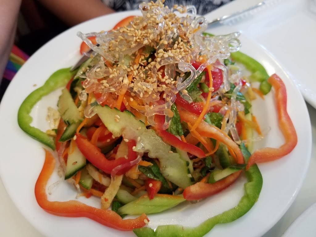 Golden Lotus | Vegetarian Restaurant | restaurant | 1301 Franklin St, Oakland, CA 94612, USA | 5108930383 OR +1 510-893-0383