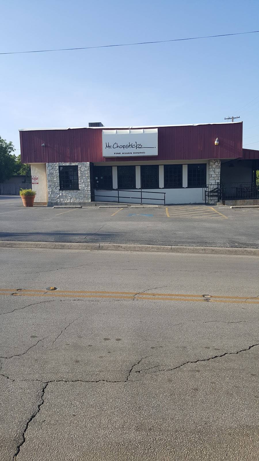 Mr. Chopsticks | restaurant | 1633 Scripture St, Denton, TX 76201, USA | 9403825437 OR +1 940-382-5437