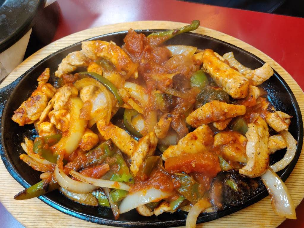 El Burrito Mexicano | restaurant | 1219 Maple Ave, Lisle, IL 60532, USA | 6309605799 OR +1 630-960-5799