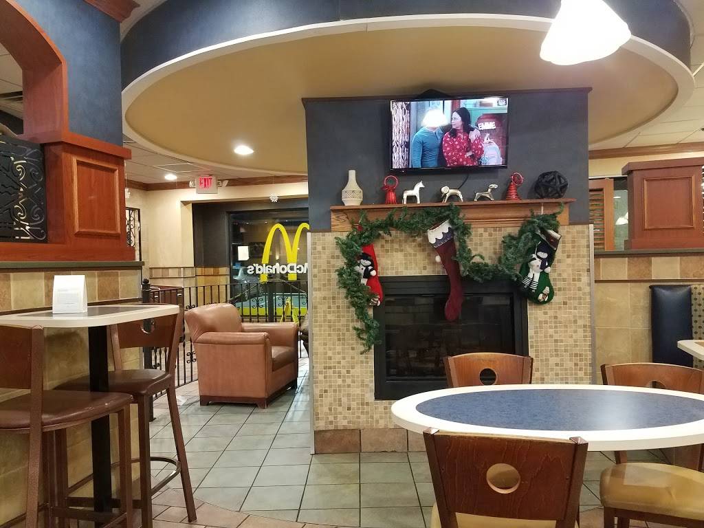 McDonalds | cafe | 1100 S Hurstbourne Pkwy, Louisville, KY 40222, USA | 5024253628 OR +1 502-425-3628