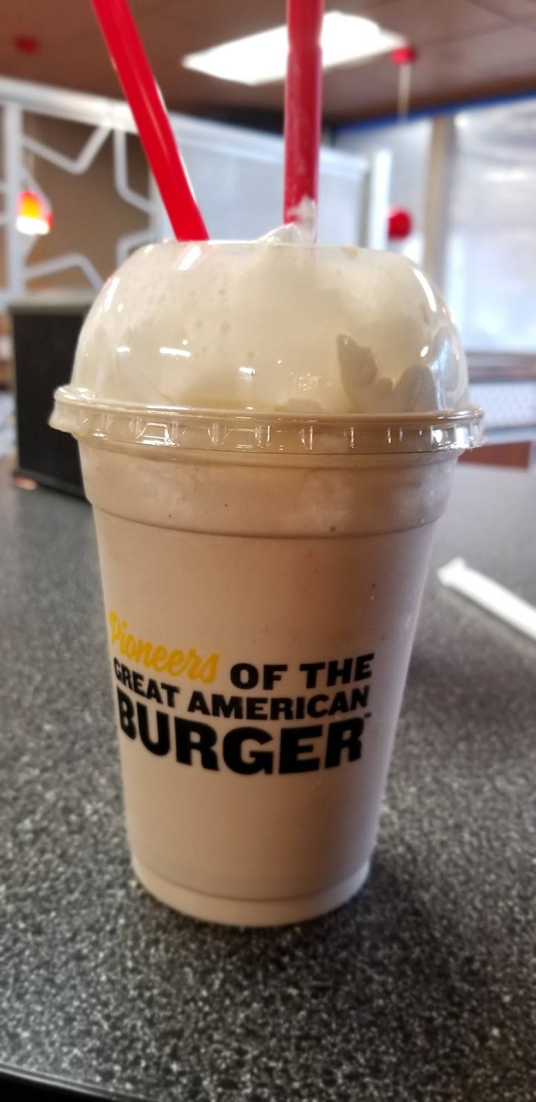 Carls Jr. | restaurant | 729 Taylorville Rd, Grass Valley, CA 95949, USA | 5304775649 OR +1 530-477-5649