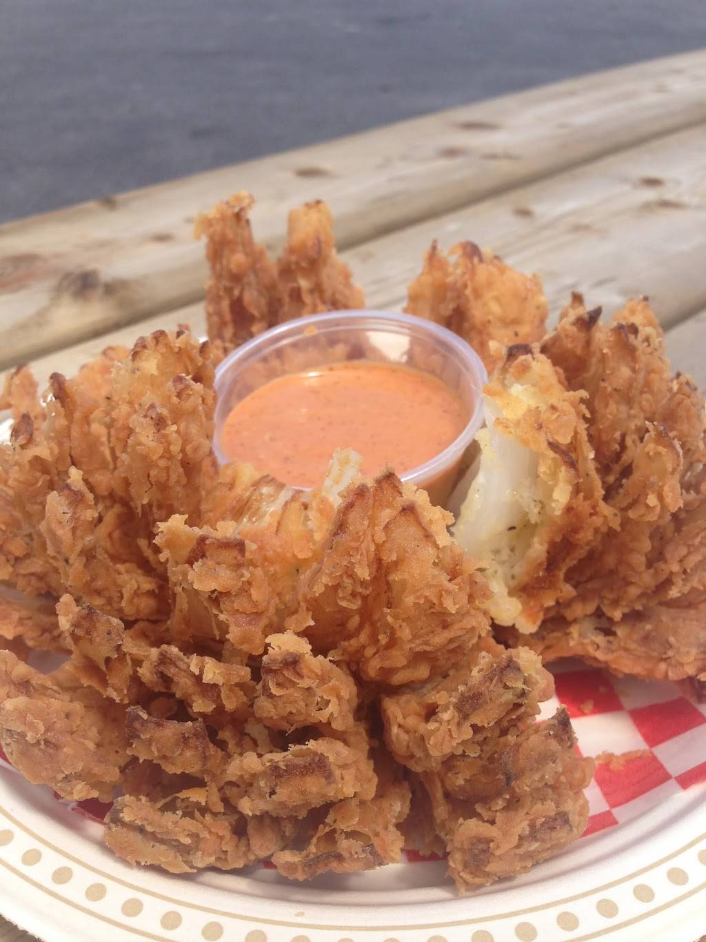 Fryer Steves | restaurant | 161-171 Burton Ave, Barrie, ON L4N 2S1, Canada | 7057156931 OR +1 705-715-6931