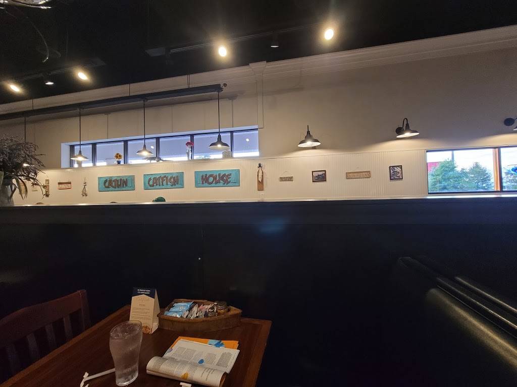 Cajun Catfish House | restaurant | 829 Eastland Dr, Jefferson City, MO 65101, USA | 5738934670 OR +1 573-893-4670
