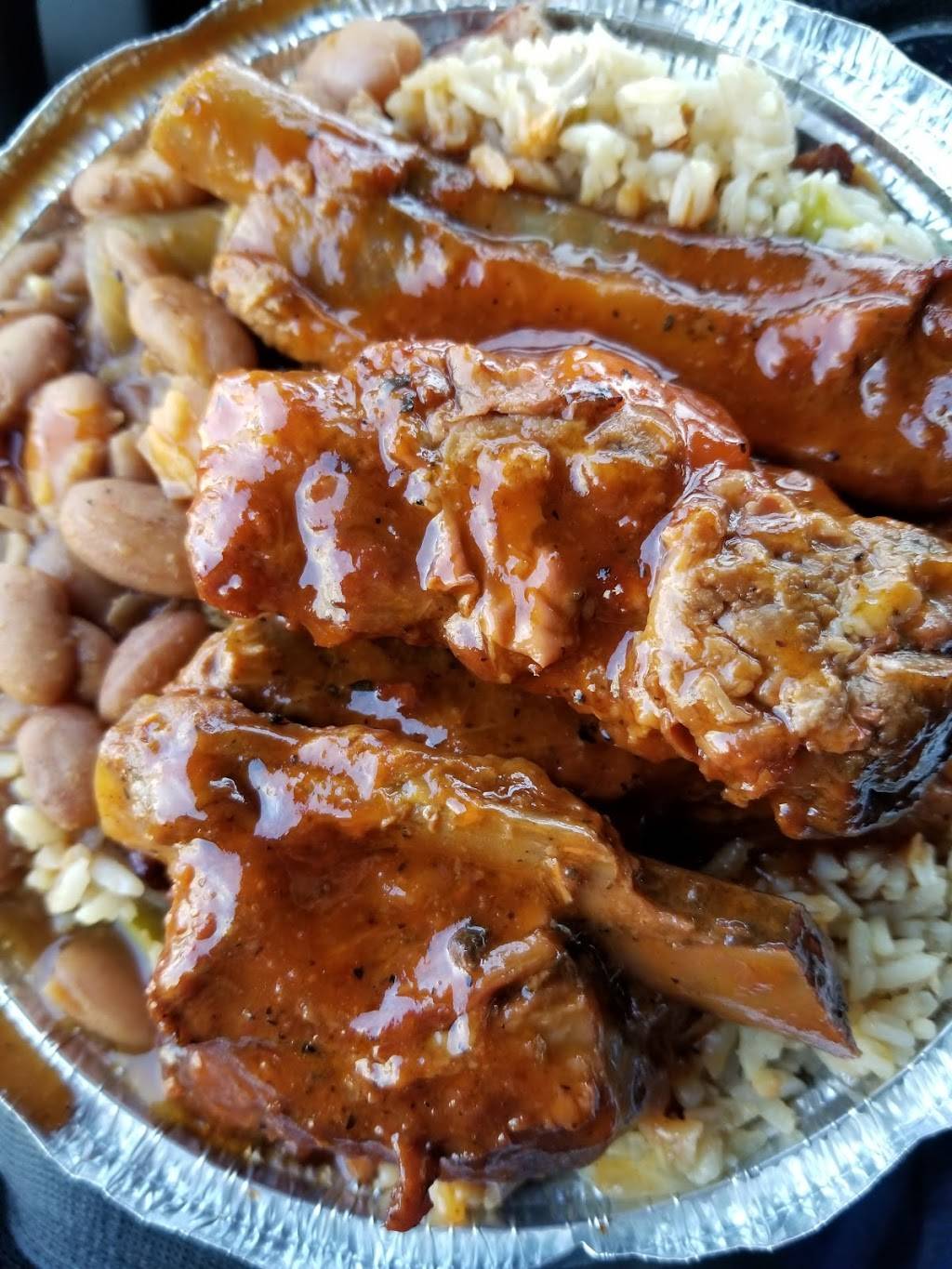 Villa Castillo | restaurant | 1474 Pitkin Ave # A, Brooklyn, NY 11212, USA | 7184959717 OR +1 718-495-9717