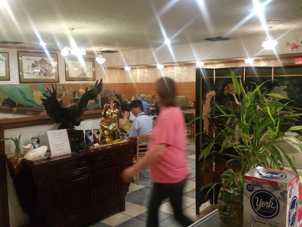 Golden Crown Restaurant | restaurant | 126 Dwight St, Tiffin, OH 44883, USA | 4194489591 OR +1 419-448-9591