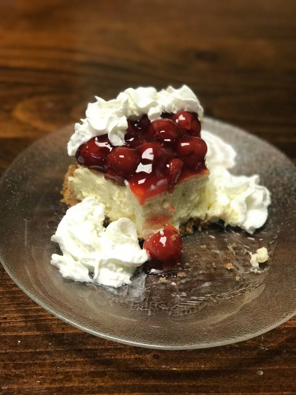 Miss Marys | restaurant | 468 S Gentry Blvd, Gentry, AR 72734, USA | 4795256006 OR +1 479-525-6006