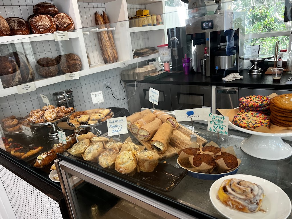 Black Bear Bread Co. | restaurant | 2311 E County Hwy 30A, Santa Rosa Beach, FL 32459, USA | 8507386771 OR +1 850-738-6771