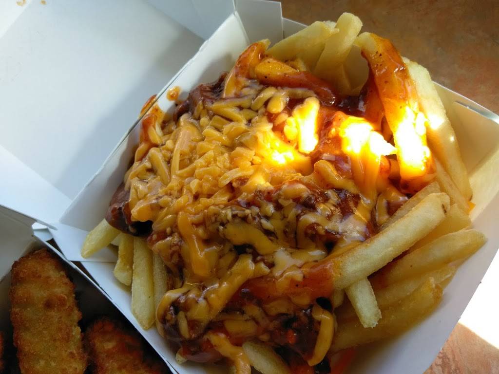 Wienerschnitzel | restaurant | 4044 Ming Ave, Bakersfield, CA 93309, USA | 6613975351 OR +1 661-397-5351