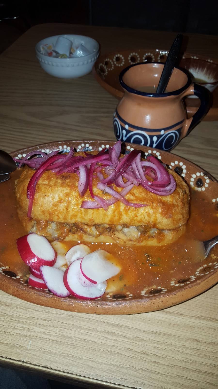 La Antojeria Jalisco | restaurant | 318 E Long Ave, Fort Worth, TX 76106, USA | 4696553548 OR +1 469-655-3548