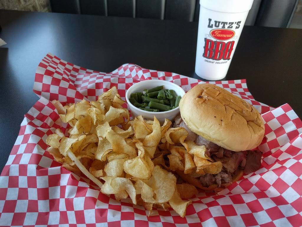Lutzs BBQ | restaurant | 200 E Nifong Blvd, Columbia, MO 65203, USA | 5734434227 OR +1 573-443-4227