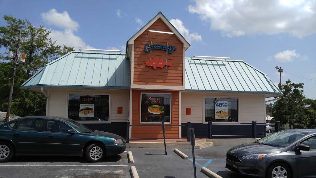 Captain Ds | restaurant | 1800 Opelika Rd, Auburn, AL 36830, USA | 3348213507 OR +1 334-821-3507